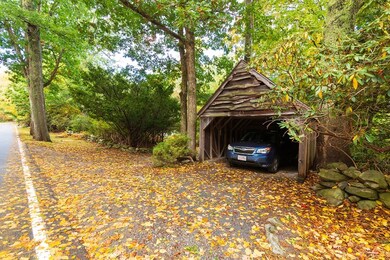 104 Maple St, Sherborn, MA 01770 - photo 4