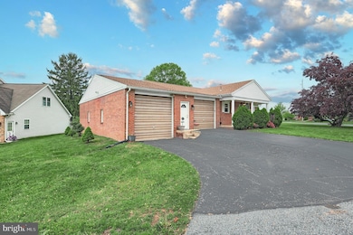 14 Longview Rd, Seven Valleys, PA 17360 - photo 4