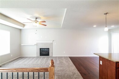 1112 Clayton Dr, Raymore, MO 64083 - photo 5