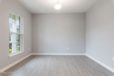 8432 Gateway Run Rd-7