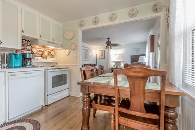 10 Reynolds St, South Portland, ME 04106 - photo 4