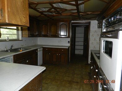 1912 Forest Rd, Edmond, OK 73025 - photo 5