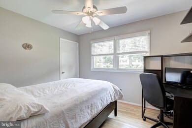 4441 Rockcrest Dr, Fairfax, VA 22032 - photo 7