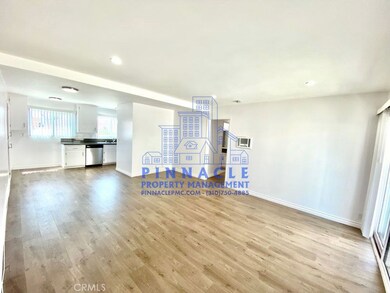 2211 Grant Ave unit 4, Redondo Beach, CA 90278 - photo 3