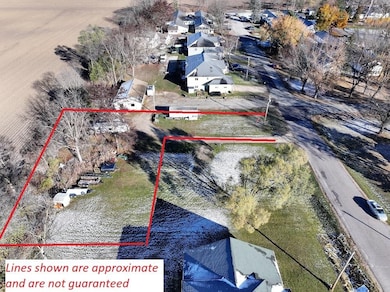 L 8 Western Ave, Bluffview, WI 53951 - photo 3