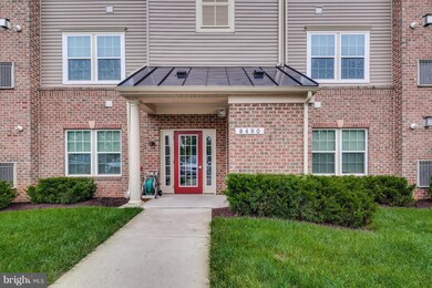 8490 Ice Crystal Dr unit P, Laurel, MD 20723 - photo 2