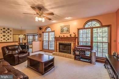 22942 Wintergreen Ln, California, MD 20619 - photo 6