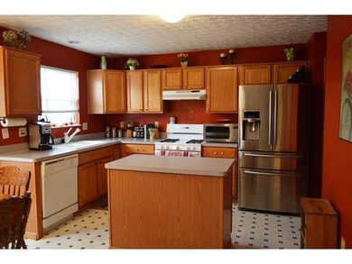 9271 Misty Dawn Dr, Columbus, OH 43240 - photo 5