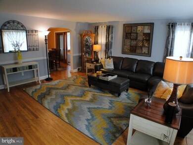 232 Canterbury Dr, Wallingford, PA 19086 - photo 3