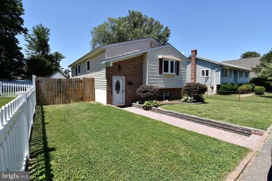 202 Glen Rd, Pasadena, MD 21122 - photo 3