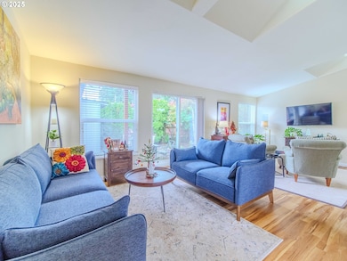 17572 NW Shady Fir Loop unit 24, Beaverton, OR 97006 - photo 6