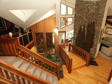 14412 Meadow Grass St, Lake Oswego, OR 97035 - photo 3