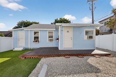 123 N Ocean Breeze unit B, Lake Worth, FL 33460 - photo 3