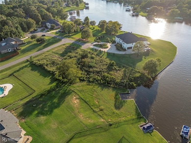 1104 Long Key Cir, Benton, LA 71006 - photo 3