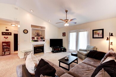 501 Bowers Park Cir, Knoxville, TN 37920 - photo 2