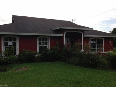 1240 13th St SW, Naples, FL 34117 - photo 2