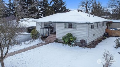 1312 Ballew Ave, Everett, WA 98203 - photo 2