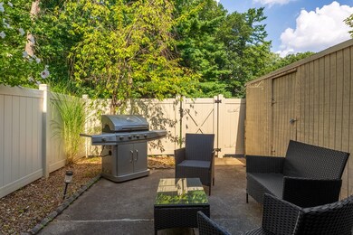 503 Windsor Dr unit 503, Framingham, MA 01701 - photo 4