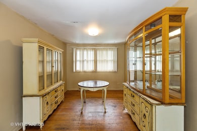 17214 Elm Dr, Hazel Crest, IL 60429 - photo 3