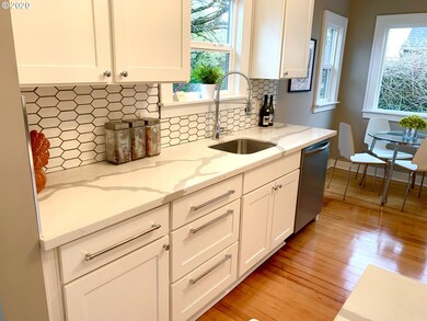 108 N Farragut St, Portland, OR 97217 - photo 5