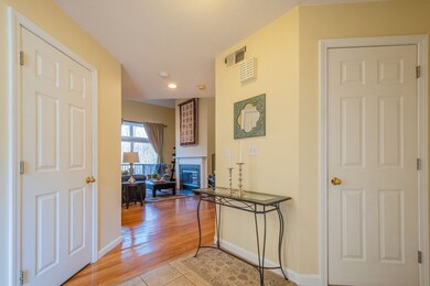 91 Bishops Forest Dr, Waltham, MA 02452 - photo 2