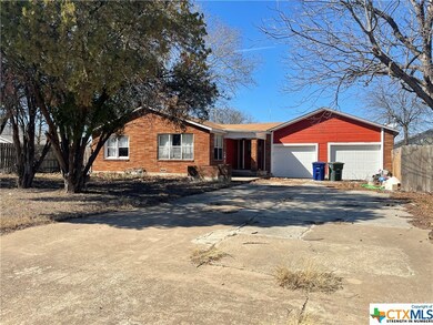 705 N 2nd St, Copperas Cove, TX 76522 - photo 2