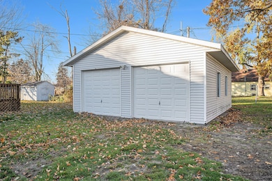 297 W 23rd St, Holland, MI 49423 - photo 6