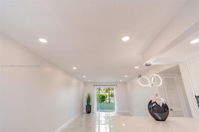 Kitchen/Living