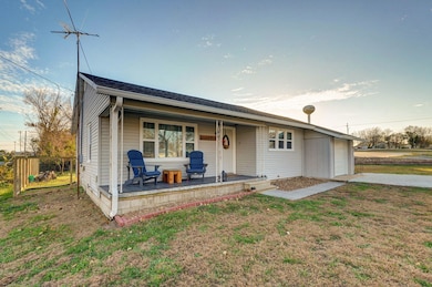 1104 W Main St, Buffalo, MO 65622 - photo 2