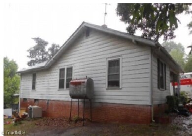 1700 E Commerce Ave, High Point, NC 27260 - photo 4