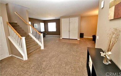 Open design with a formal entryway