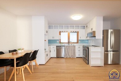 1051 N Franklin St, Auburn, KS 66402 - photo 7