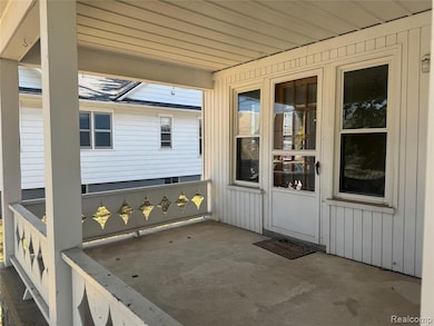 251 Saint Joseph Ave, Trenton, MI 48183 - photo 2
