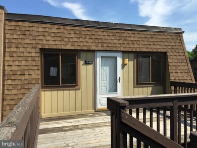 8026 Capistrano Place unit E, Alexandria, VA 22309 - photo 3