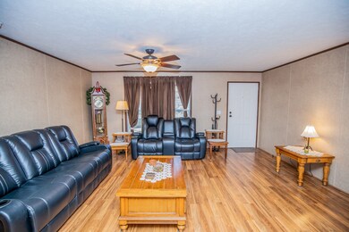 142 Woodway Dr, Magnolia, TX 77355 - photo 3