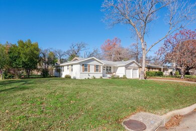 1101 Mason Dr, Hurst, TX 76053 - photo 3