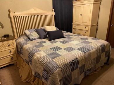 4009 N Pottenger Ave, Shawnee, OK 74804 - photo 7