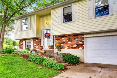 6704_Cub_Ct_40291__1002