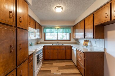 1808 33rd Ave, Longview, WA 98632 - photo 7