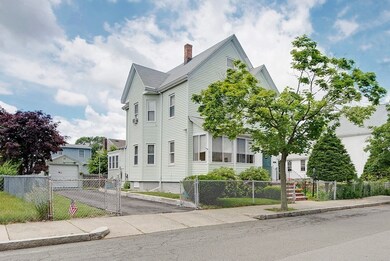 21 Andrew St, Malden, MA 02148 - photo 4