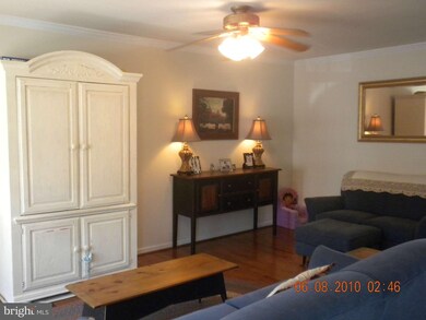 409 Hupps Hill Ct, Strasburg, VA 22657 - photo 3