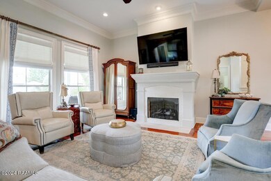 114 Queensberry-7