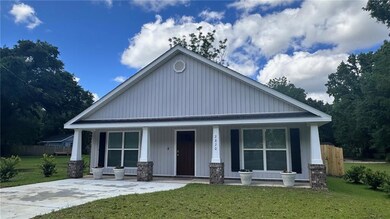 View of front of house with a porch