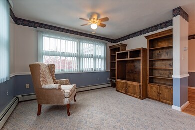 252 Bertenshaw Rd, Woonsocket, RI 02895 - photo 5