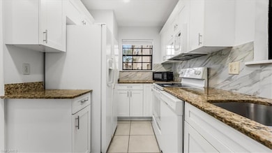 5288 Treetops Dr unit 106, Naples, FL 34113 - photo 3