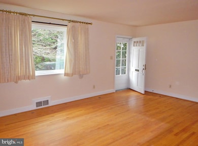 3105 N Toronto St, Arlington, VA 22213 - photo 6