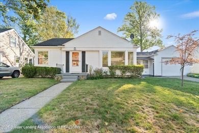 2029 Devonshire Ave, Lansing, MI 48910 - photo 2