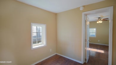 919 Jefferson Ave, Joplin, MO 64801 - photo 6