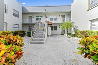 541 Capri L unit 5410, Delray Beach, FL 33484 - photo 2
