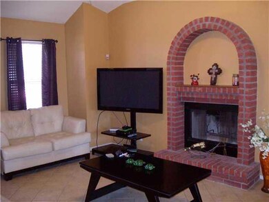 13932 Desert Song Dr, Horizon City, TX 79928 - photo 7